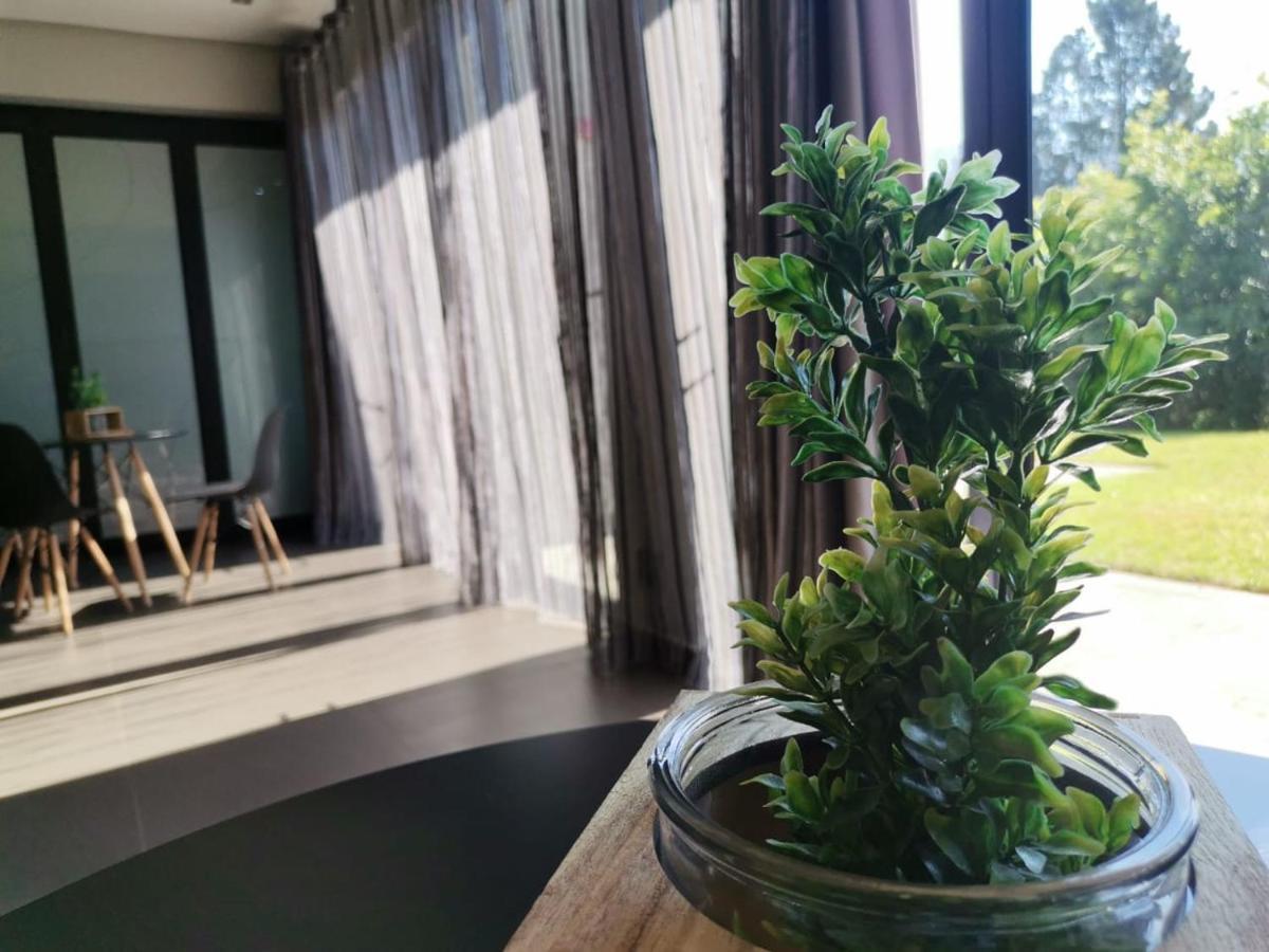 The Raz Bed and Breakfast Harrismith Exteriör bild
