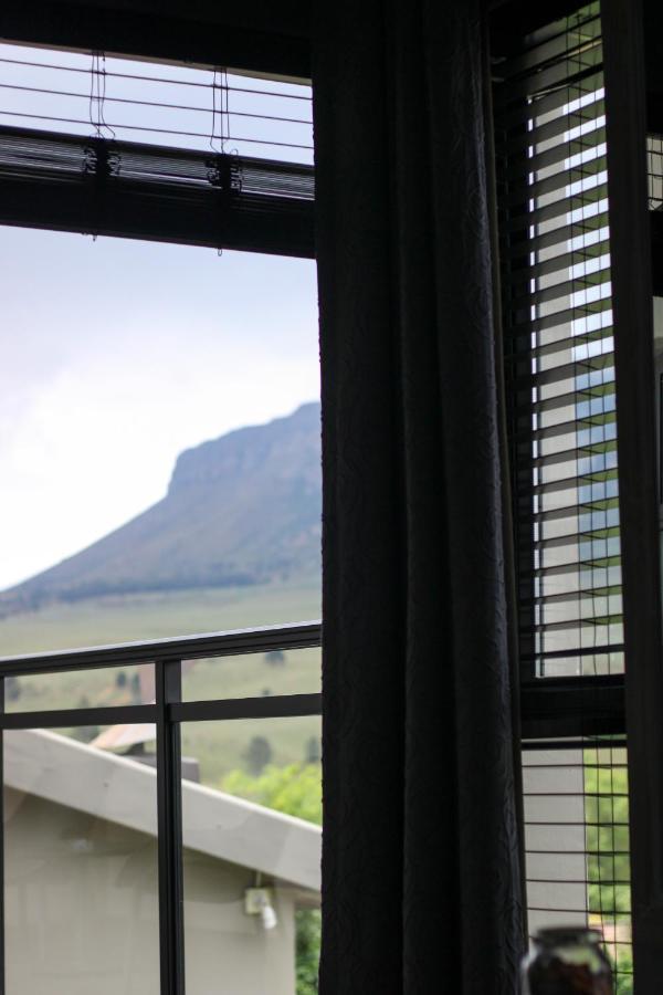 The Raz Bed and Breakfast Harrismith Exteriör bild
