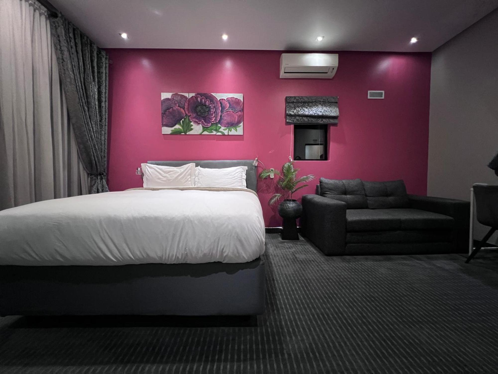 The Raz Bed and Breakfast Harrismith Exteriör bild